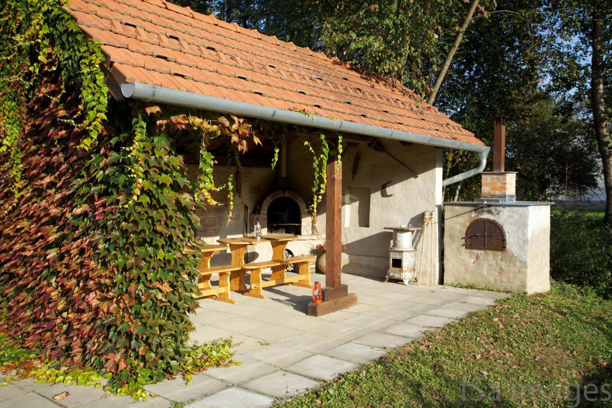 Hotel Zsida Szentgotthárd المظهر الخارجي الصورة
